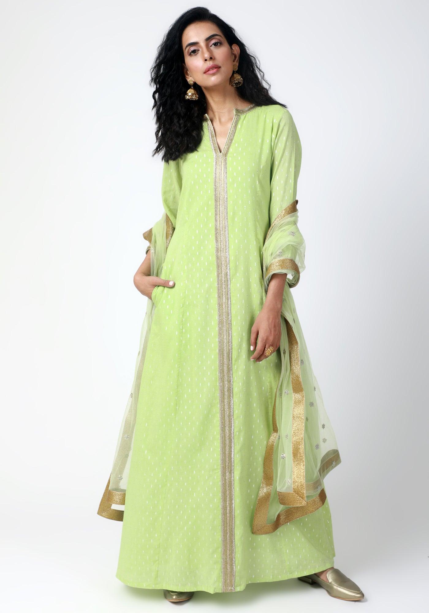trueBrowns Green Lace Kurta-Pant-Dupatta | Swadesiicart