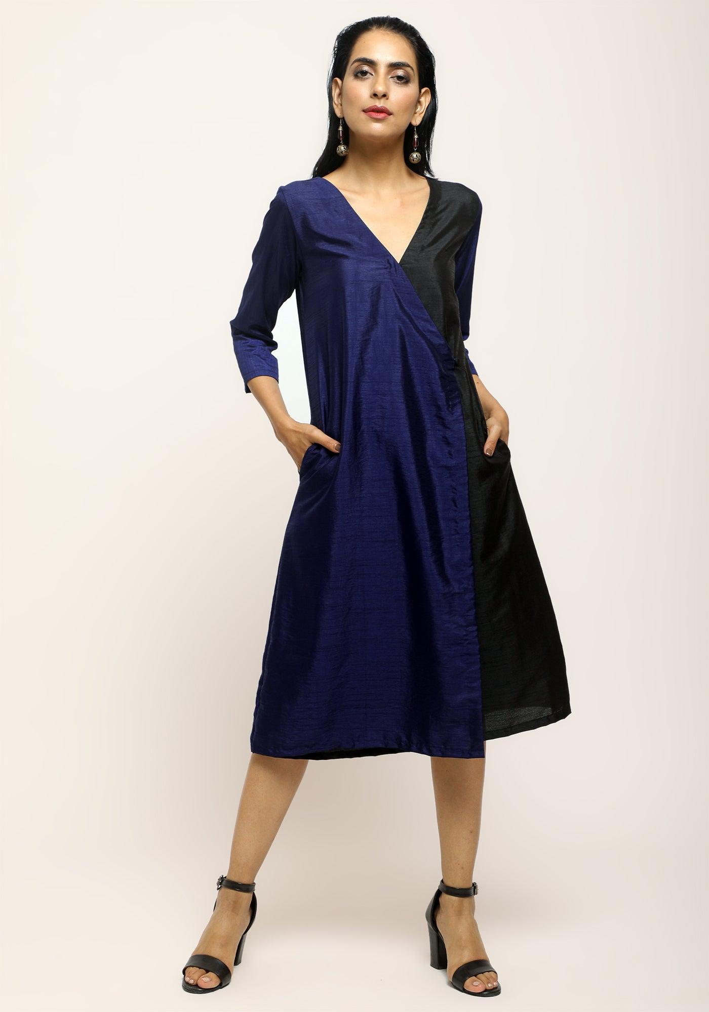 trueBrowns Blue Contrast Overlap Dress | Swadesiicart