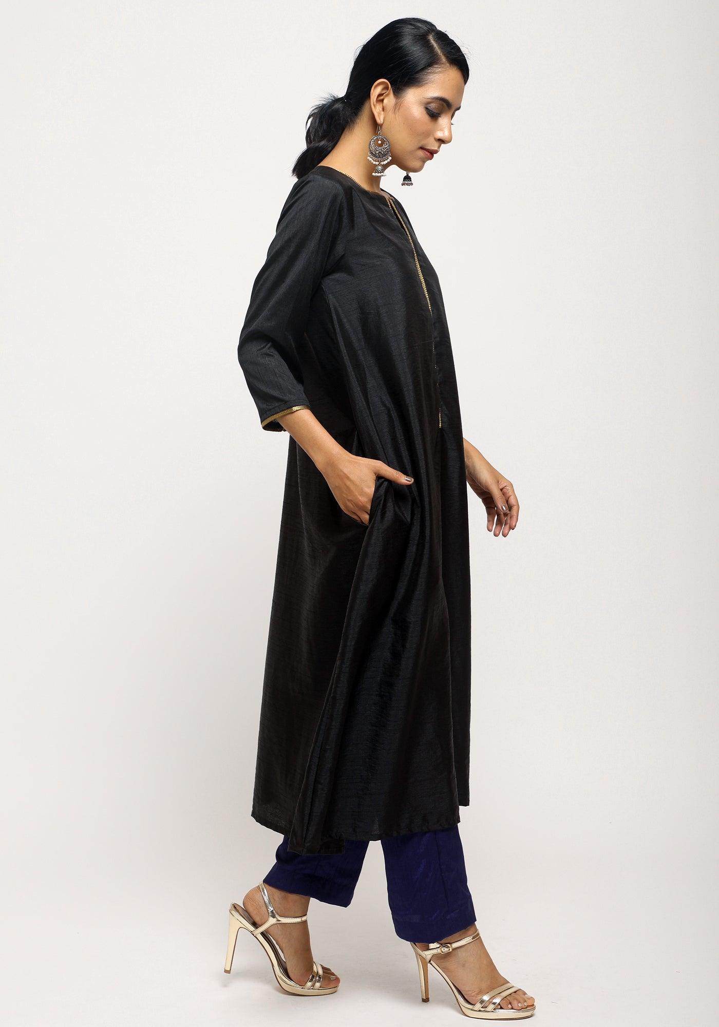 trueBrowns Black Laced Kurta Set | Swadesiicart