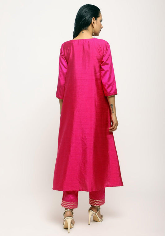 trueBrowns Pink Laced Kurta- Foil Pant | Swadesiicart