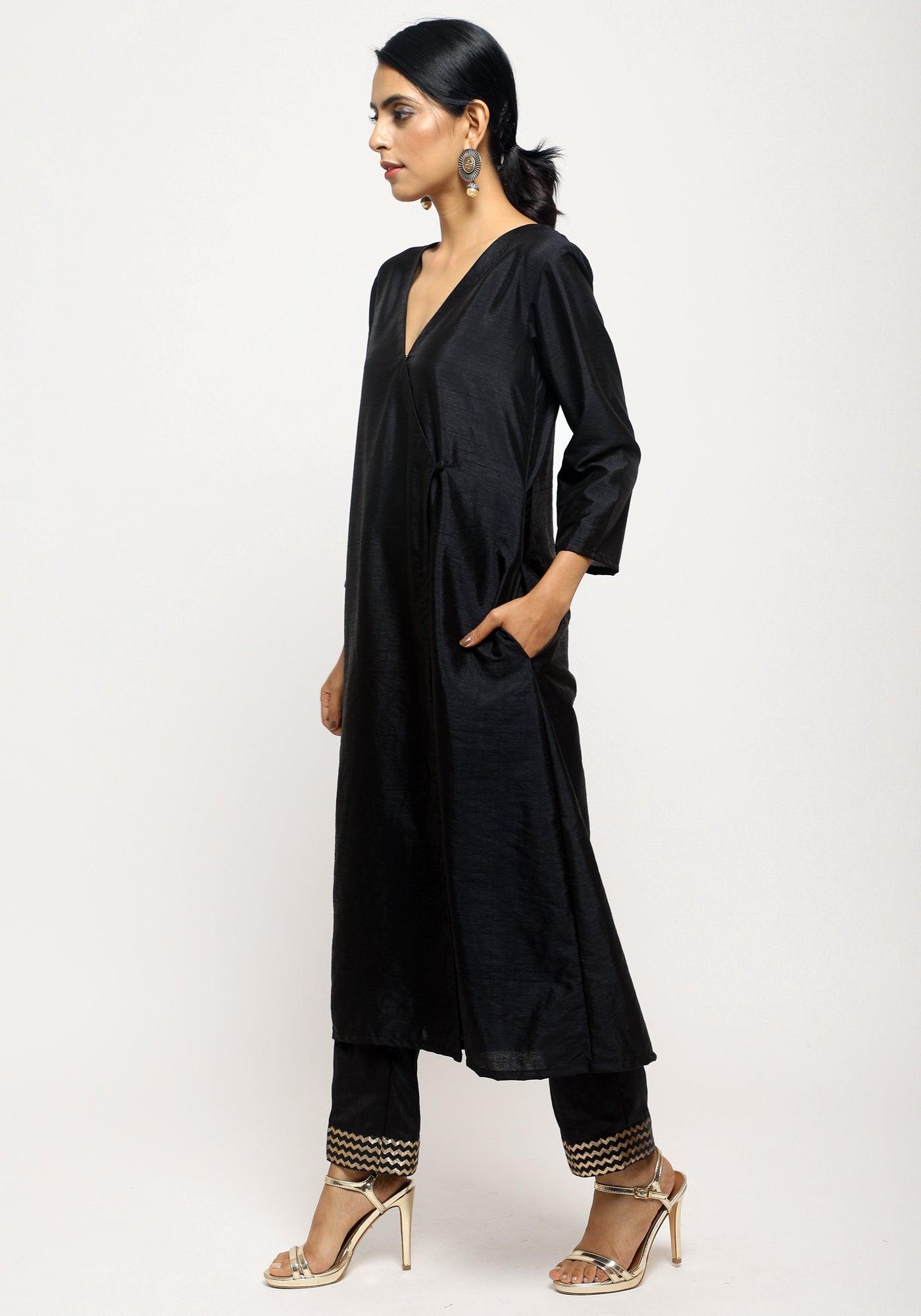 trueBrowns Black Angrakha Foil Pant | Swadesiicart