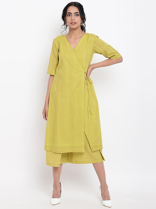 trueBrowns Green Cotton Angrakha Kurta Set | Relove | Swadesiicart