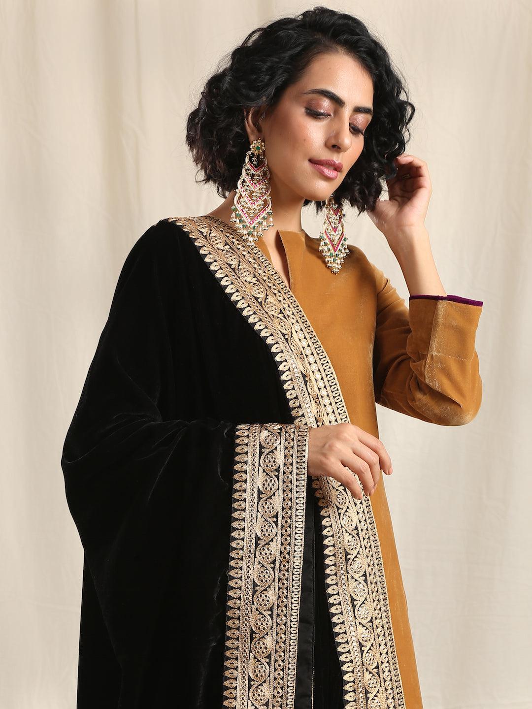 trueBrowns Black Velvet Embroidered Lace Shawl | Swadesiicart