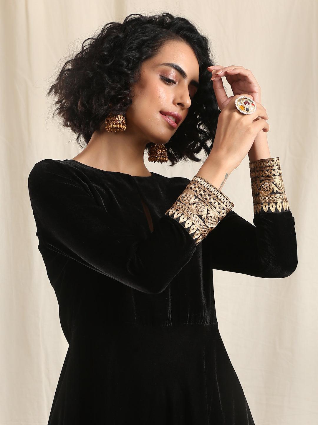 trueBrowns Black Velvet Flared Embroidered Kurta | Swadesiicart