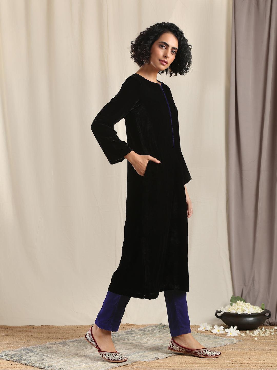 trueBrowns Black Velvet slit Kurta | Swadesiicart
