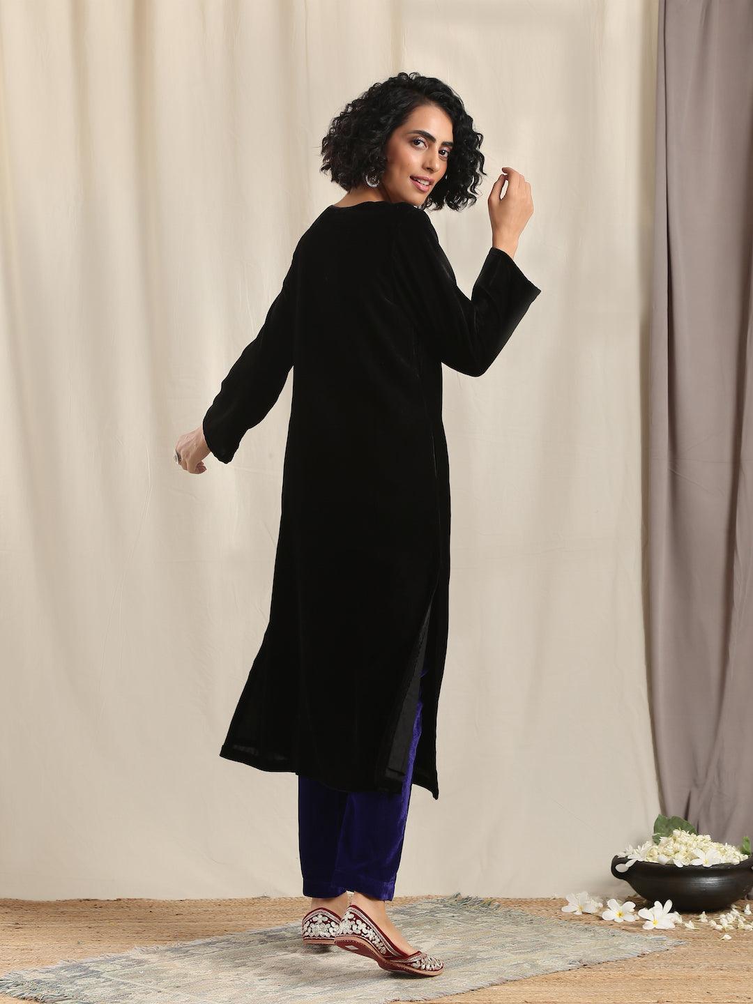 trueBrowns Black Velvet slit Kurta | Swadesiicart