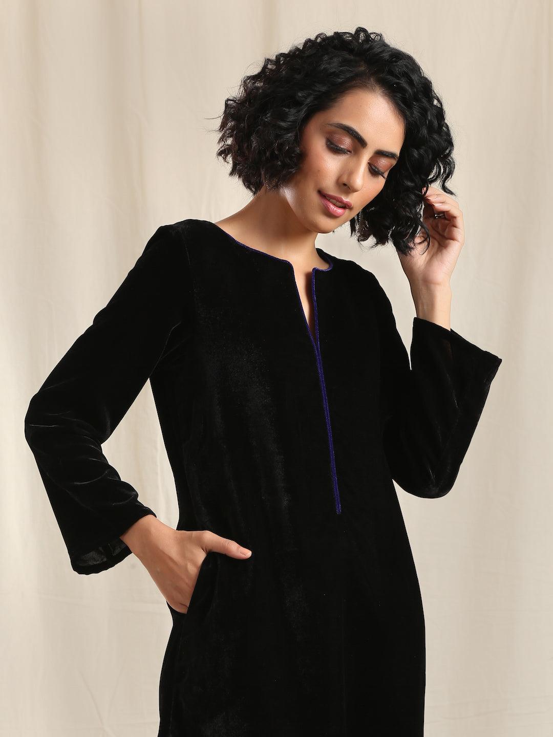 trueBrowns Black Velvet slit Kurta | Swadesiicart