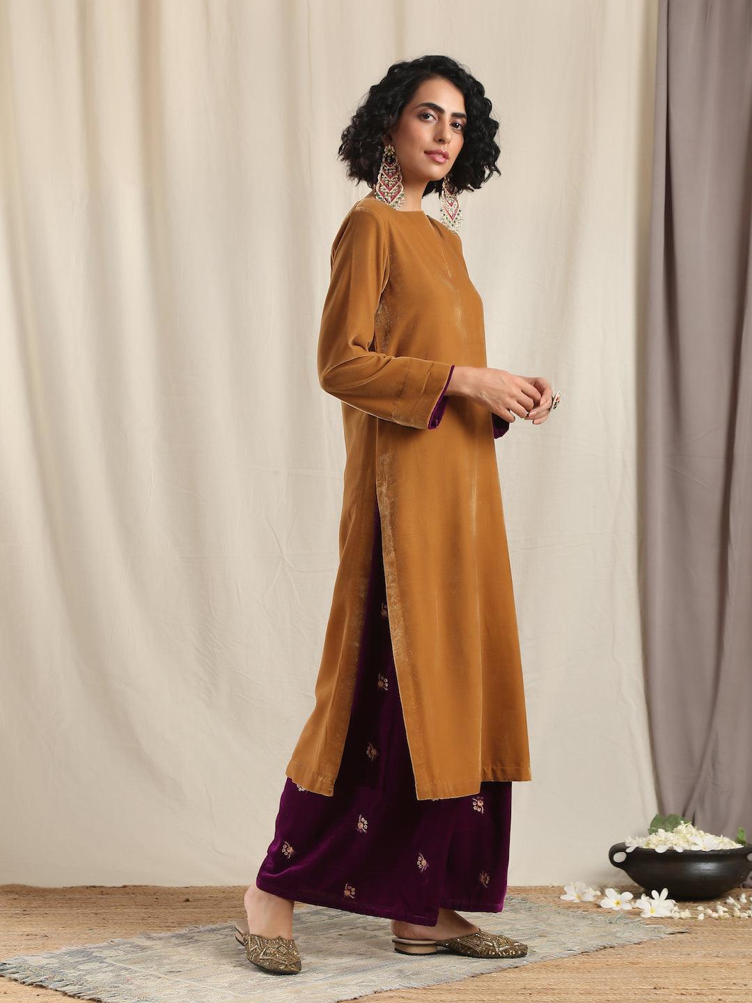 trueBrowns Brown Velvet Slit Kurta | Swadesiicart