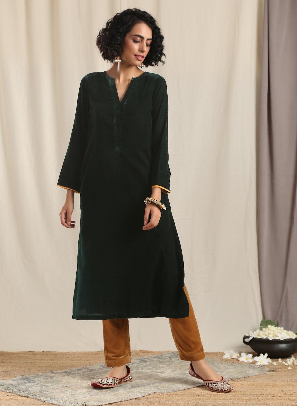 trueBrowns Green Velvet Slit Kurta | Swadesiicart