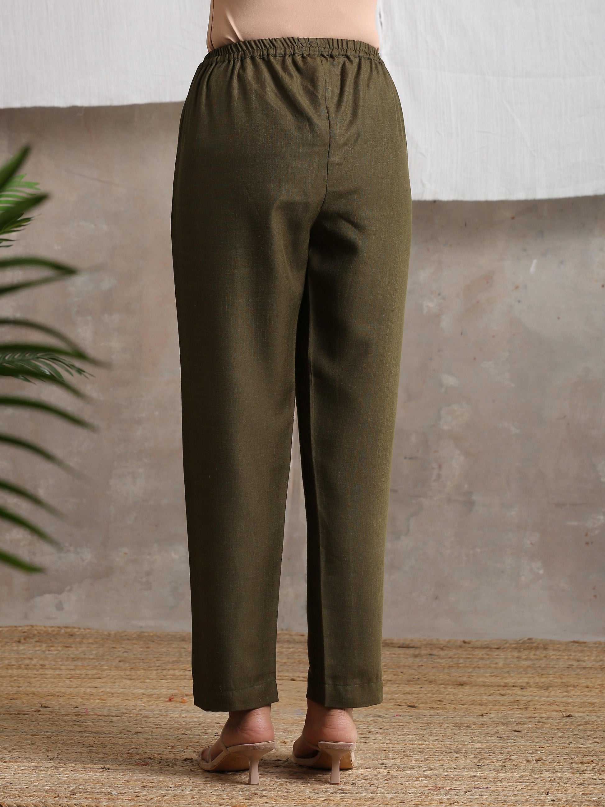 trueBrowns Cotton Linen Dark Green Pant | Swadesiicart