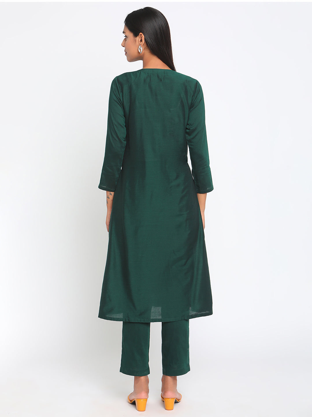 trueBrowns Green Silk Angrakha Set | Swadesiicart