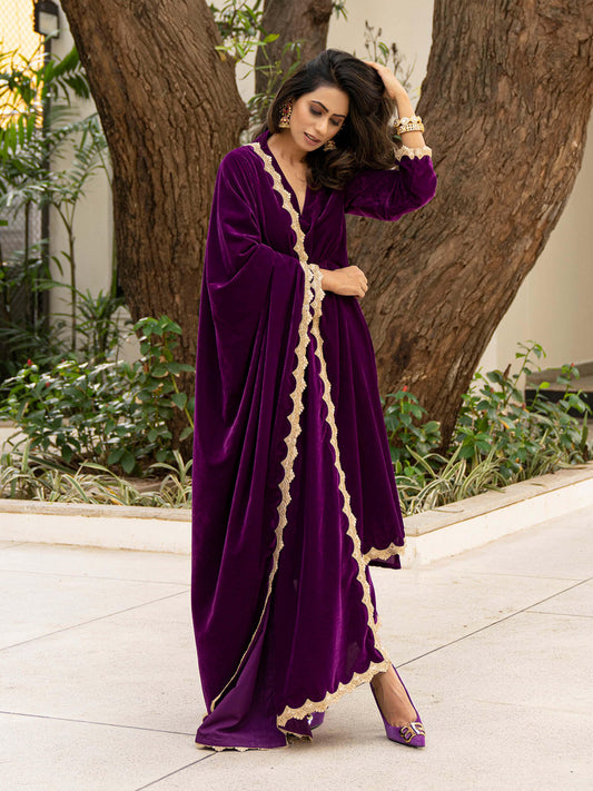 trueBrowns Wine Velvet Lace Shawl | Swadesiicart