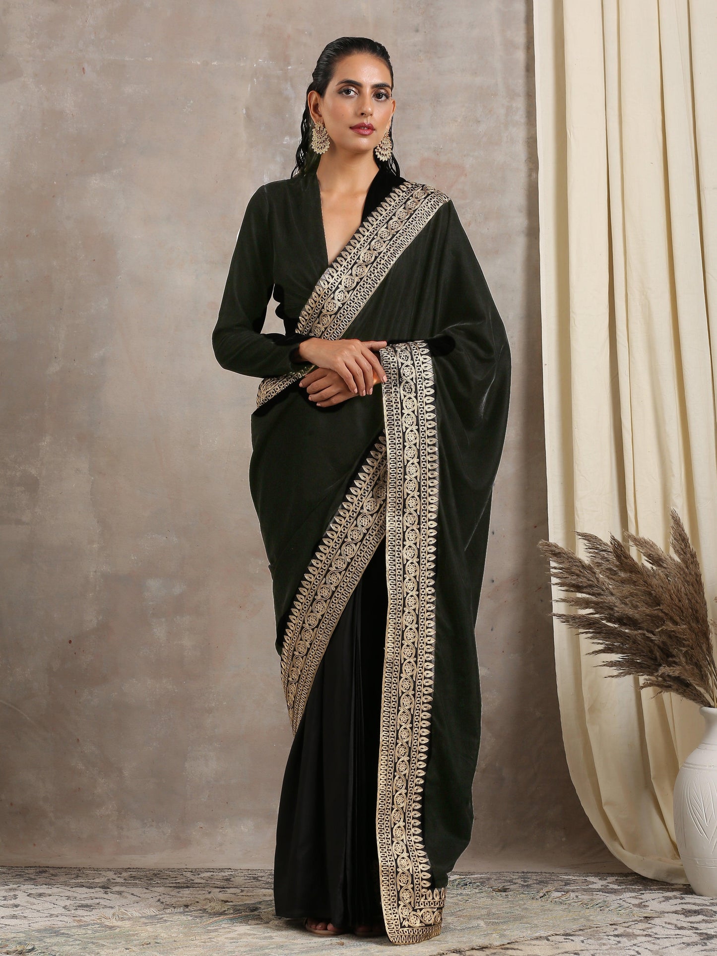 trueBrowns Velvet Silk Embroidered Ready Pleated Saree | Swadesiicart