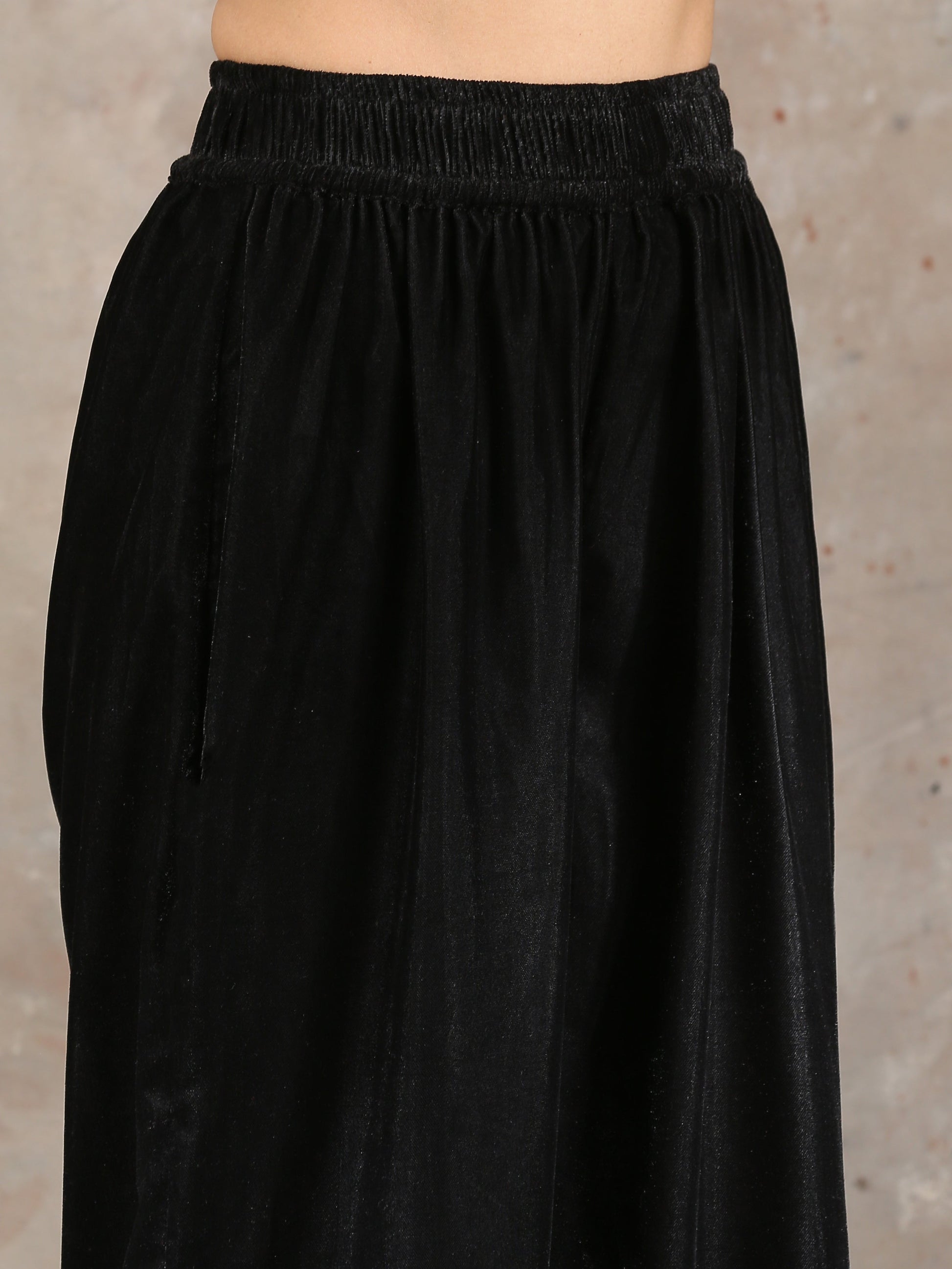 trueBrowns Black Velvet High Waist Pant | Swadesiicart