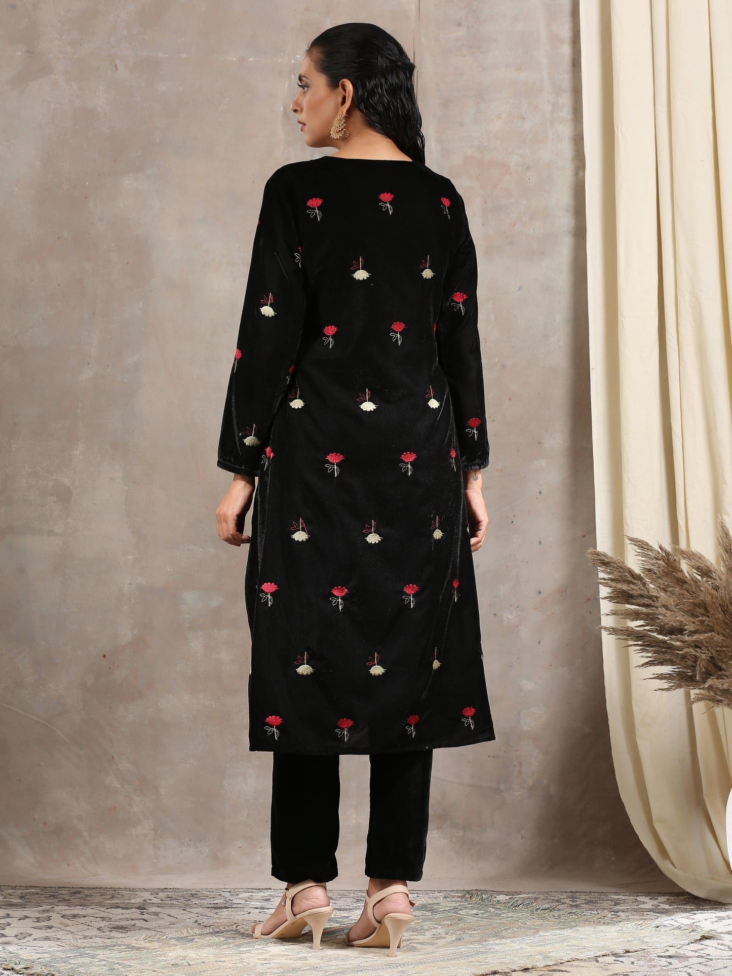 trueBrowns Black Velvet Embroidered Angrakha | Swadesiicart