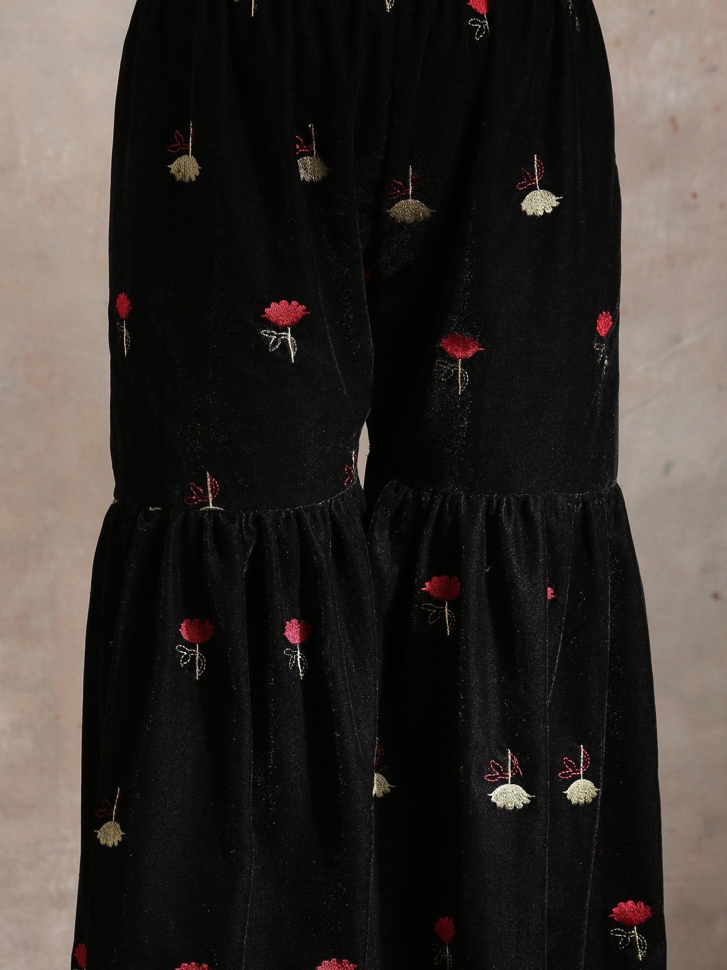trueBrowns Black Velvet Embroidered Kurta Sharara Set | Swadesiicart