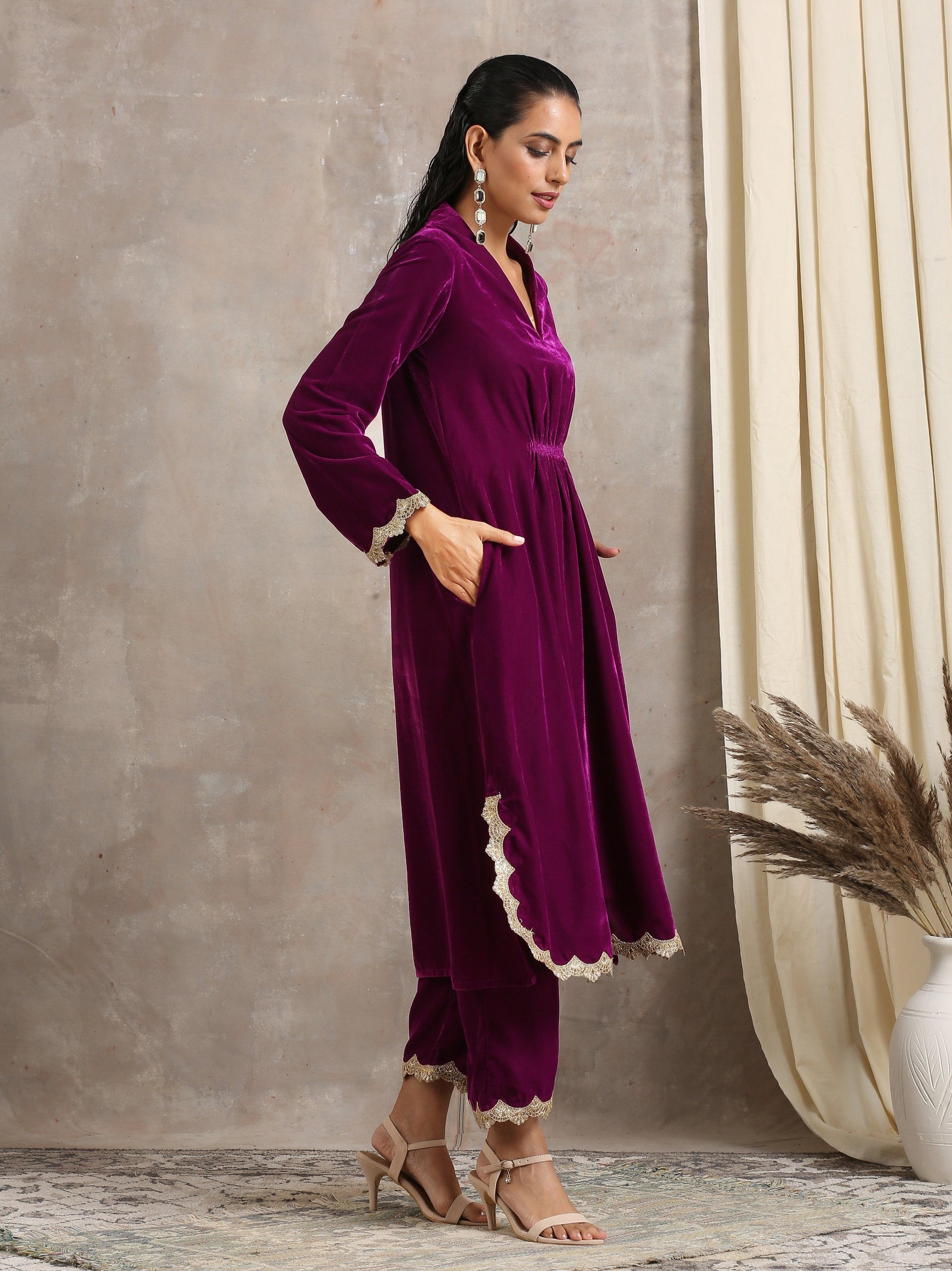 trueBrowns Wine Velvet Lace Kurta Pant Set | Relove - Swadesiicart