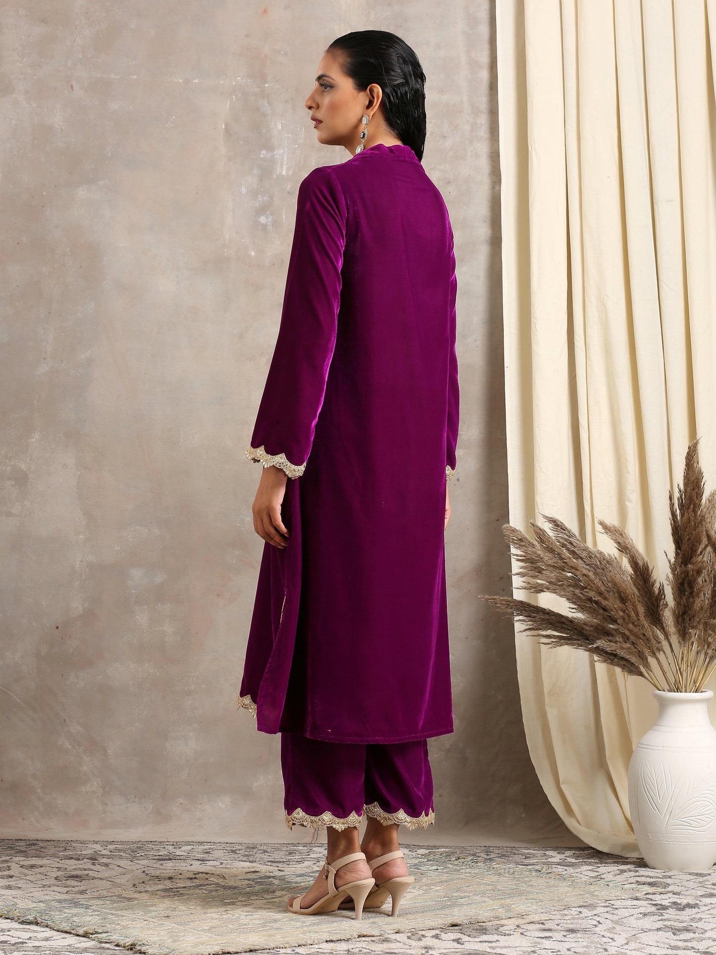 trueBrowns Wine Velvet Lace Kurta Pant Set | Relove - Swadesiicart