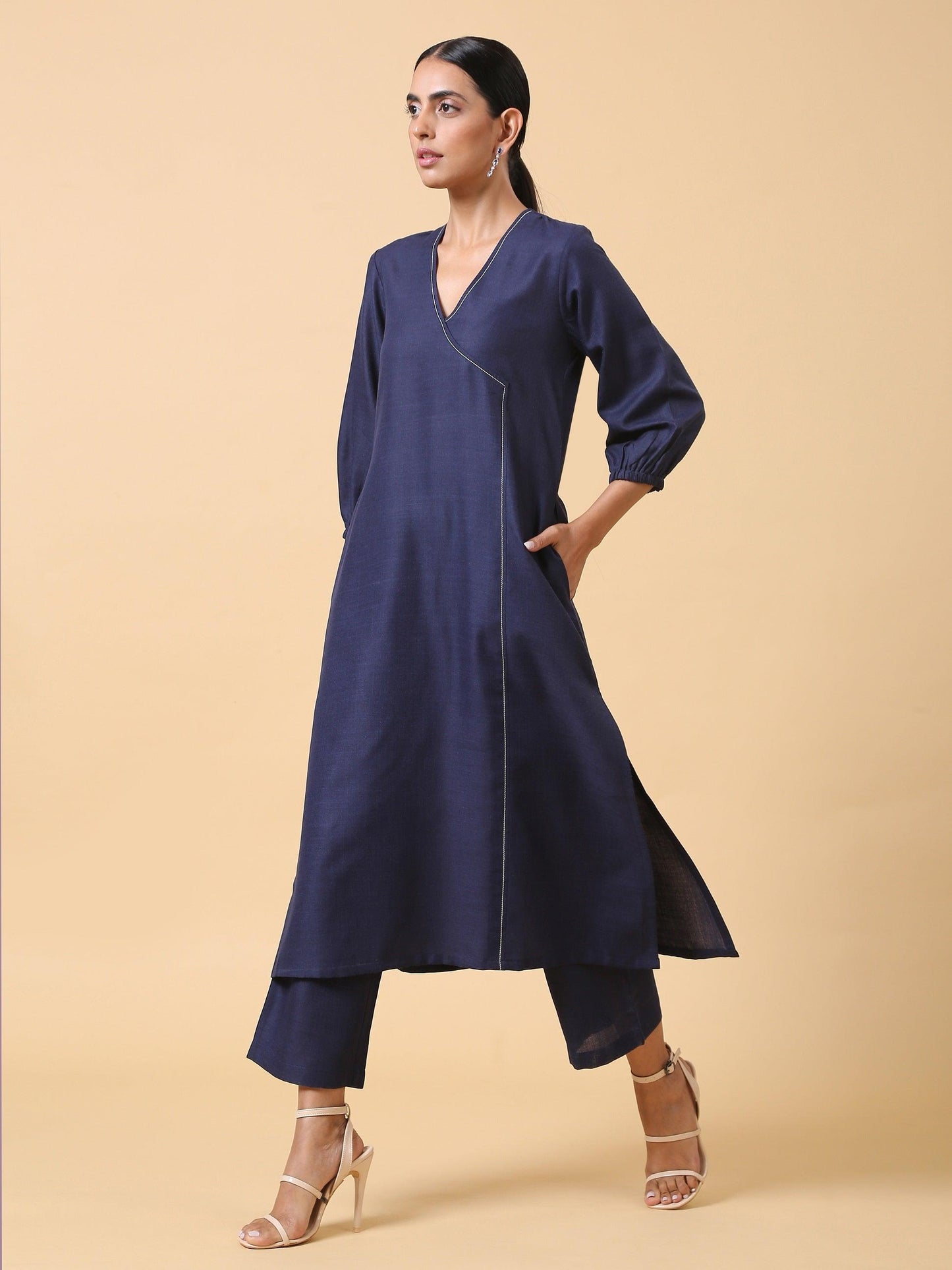 trueBrowns Cotton Linen Dark Blue Kurta Pant Set | Swadesiicart