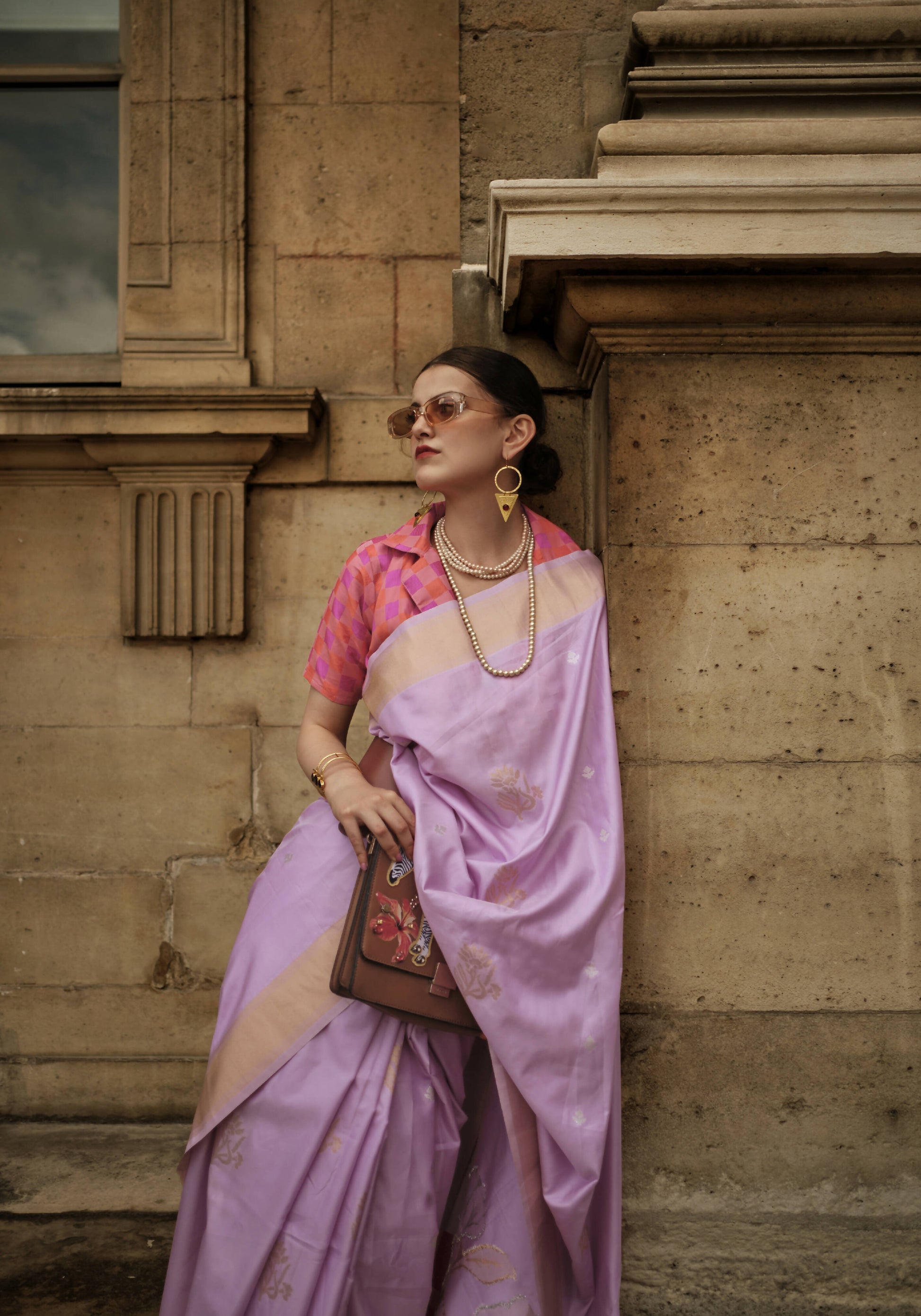Crocus Purple & Peachsoft Handloom Sik Zari & Thread Work, Contrast Pallu Saree - Rajtex Kube Silk - Swadesiicart