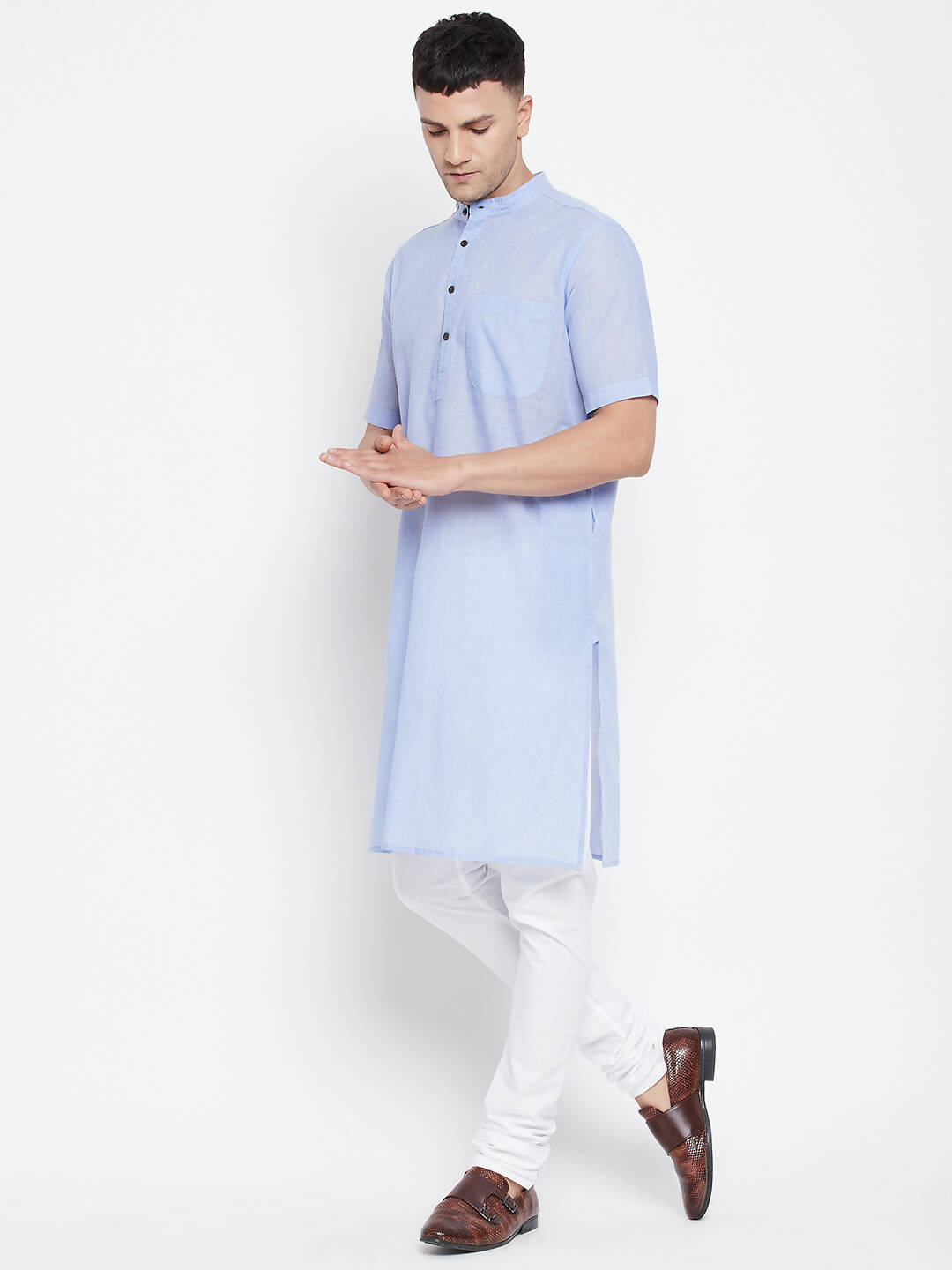 Even Apparels Blue Pure Cotton Men's H/S Kurta With Band Collar | Swadesiicart