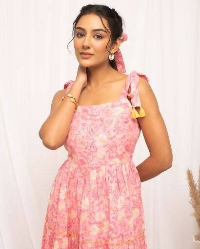 FIORRA Women's Peach Cotton Floral Printed Western Dress - Swadesiicart