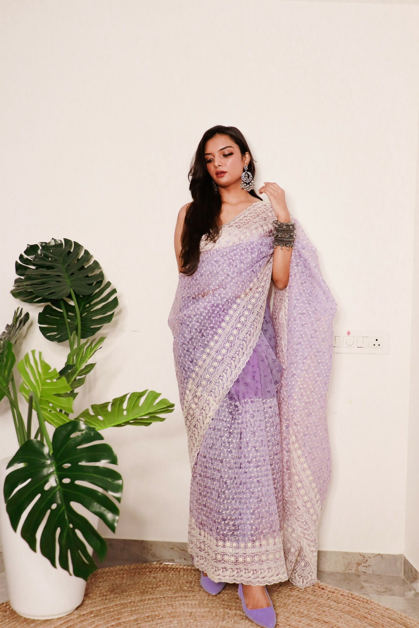 Vamsee Divya Lavender Organza Saree - Swadesiicart