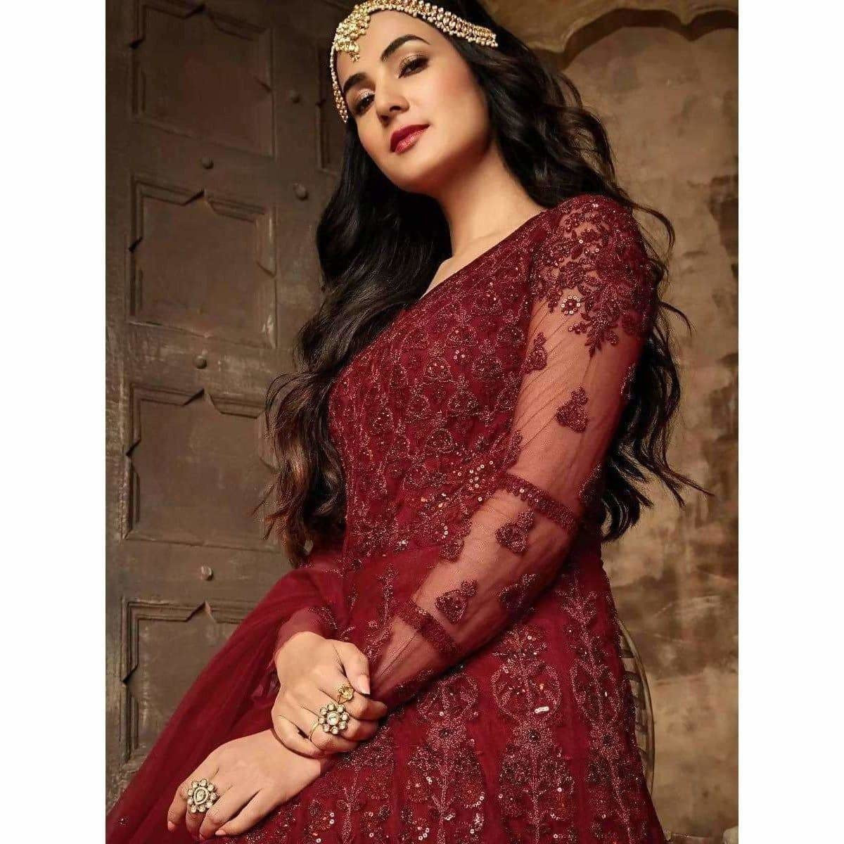 Maisha 7204 hit design on net fabric | Swadesiicart