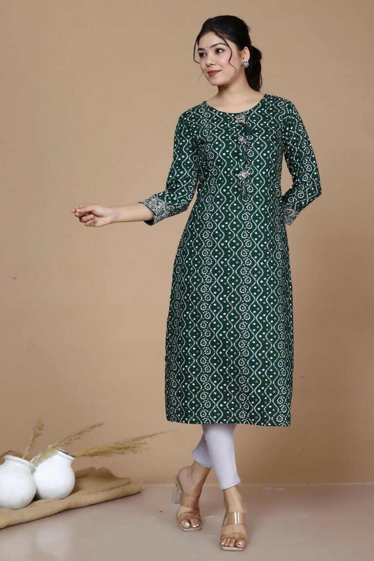 Miravan Women's Rayon Bandhani Print Straight Kurta Green - Swadesiicart