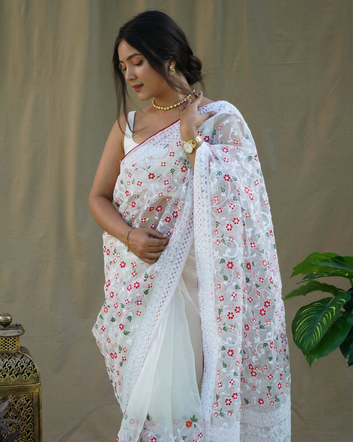 Vamsee White Organza Saree - Swadesiicart