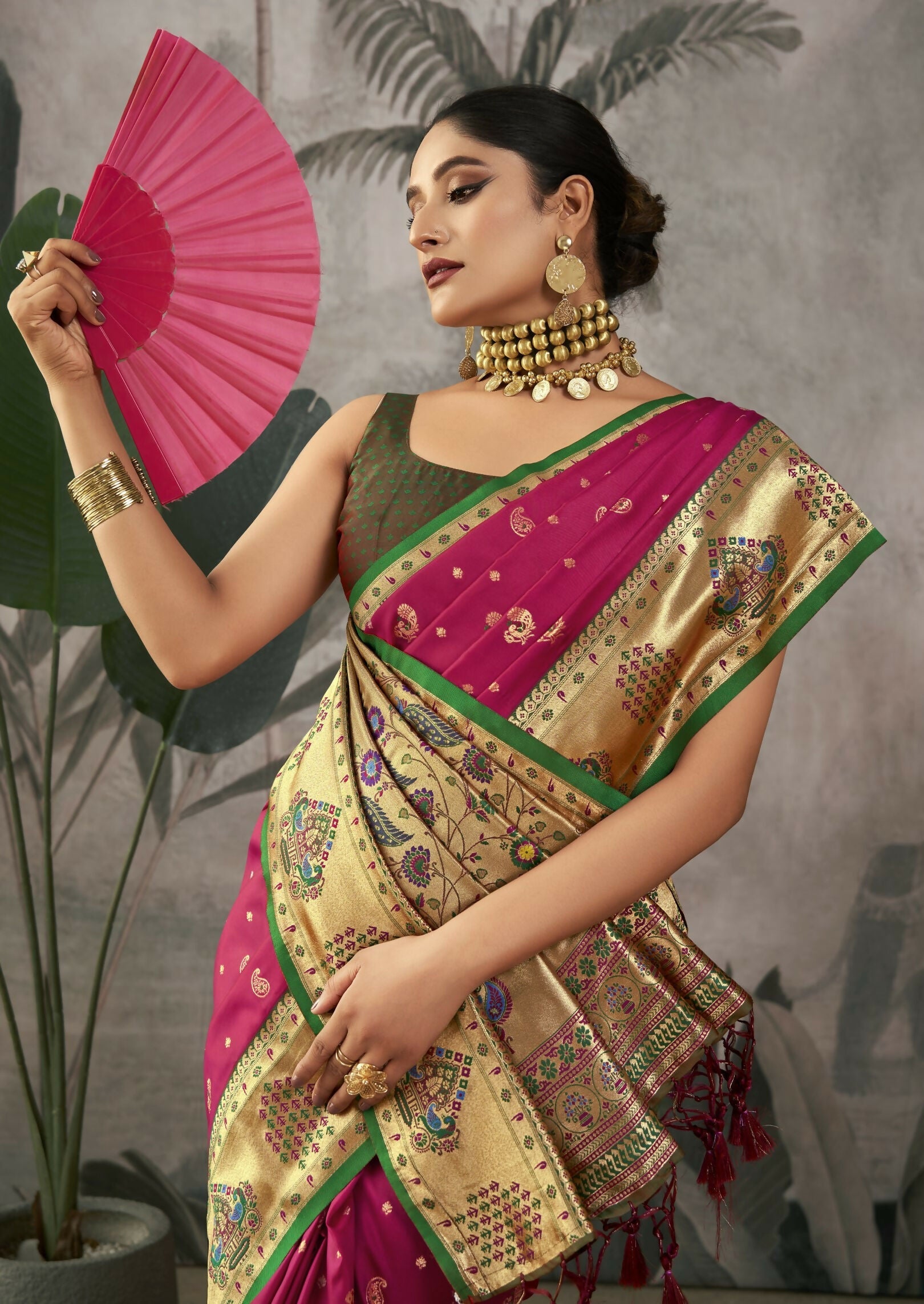 Vishnu Weaves Women's Wine Paithani Silk Saree with Blouse - Swadesiicart