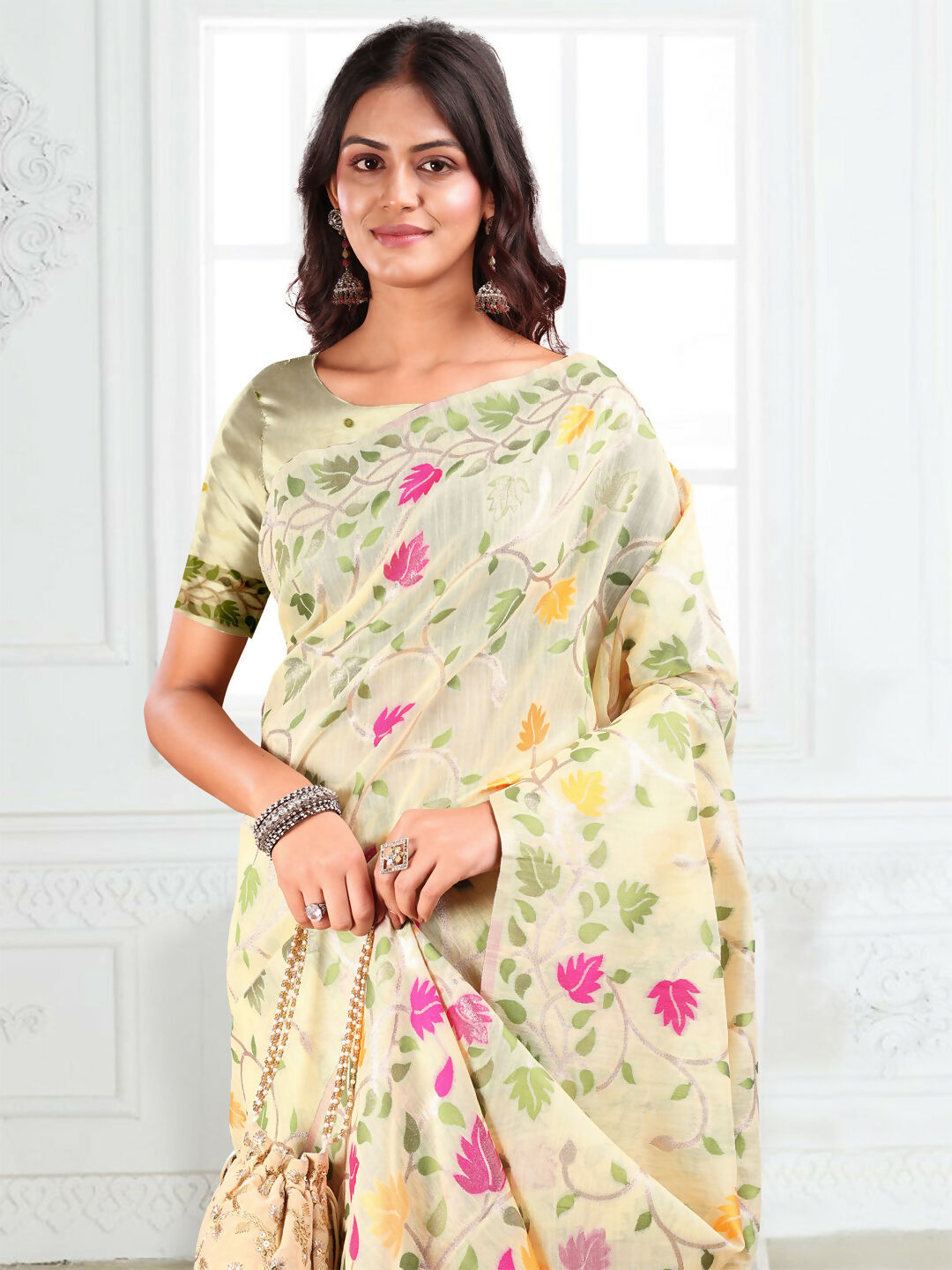 Shree Shyam Fashion Linen Cotton Off White Saree