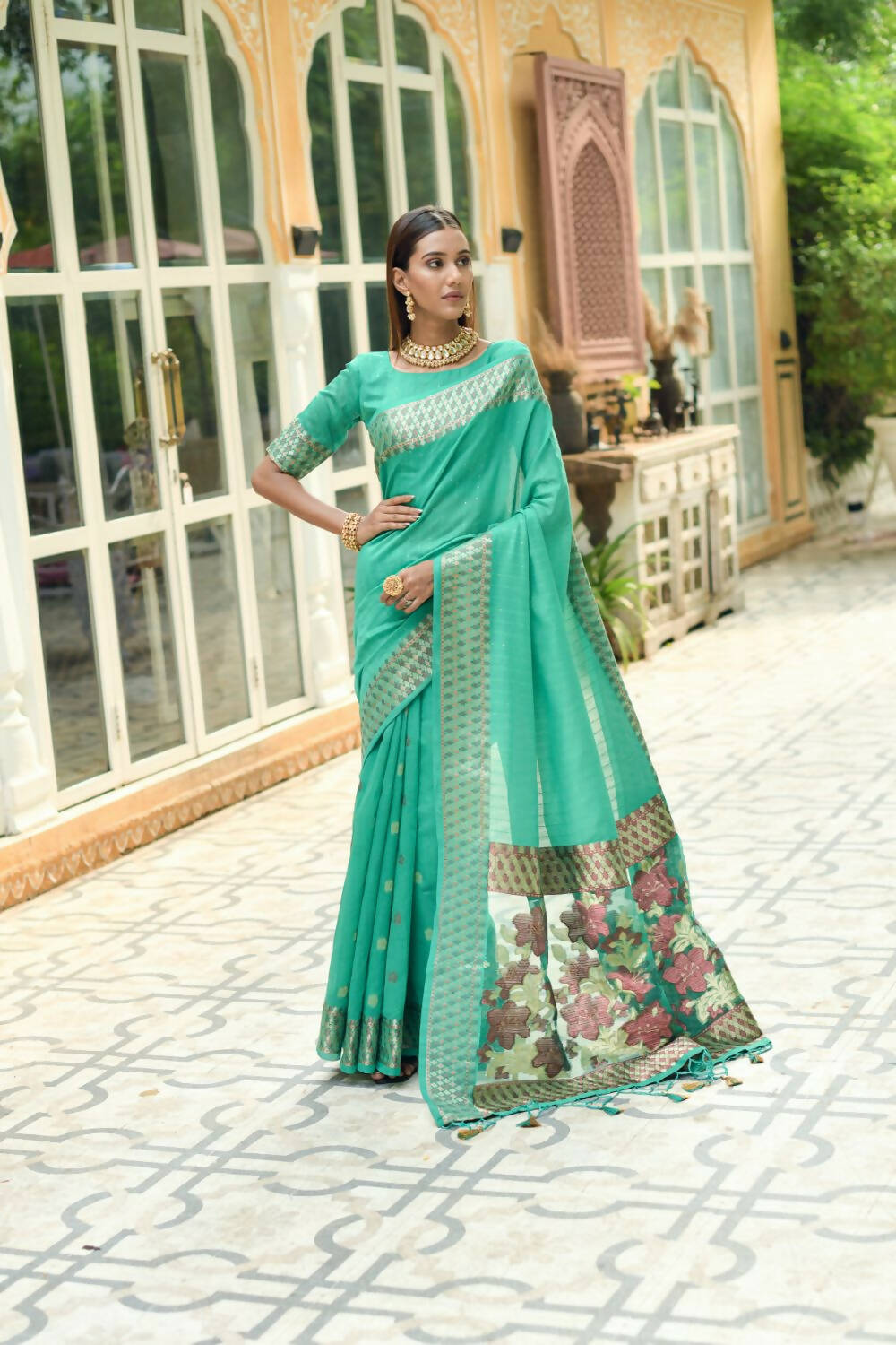 Vishnu Weaves Women's Sea Green Cotton Silk Zari Woven Butta Work Saree with Blouse - Swadesiicart