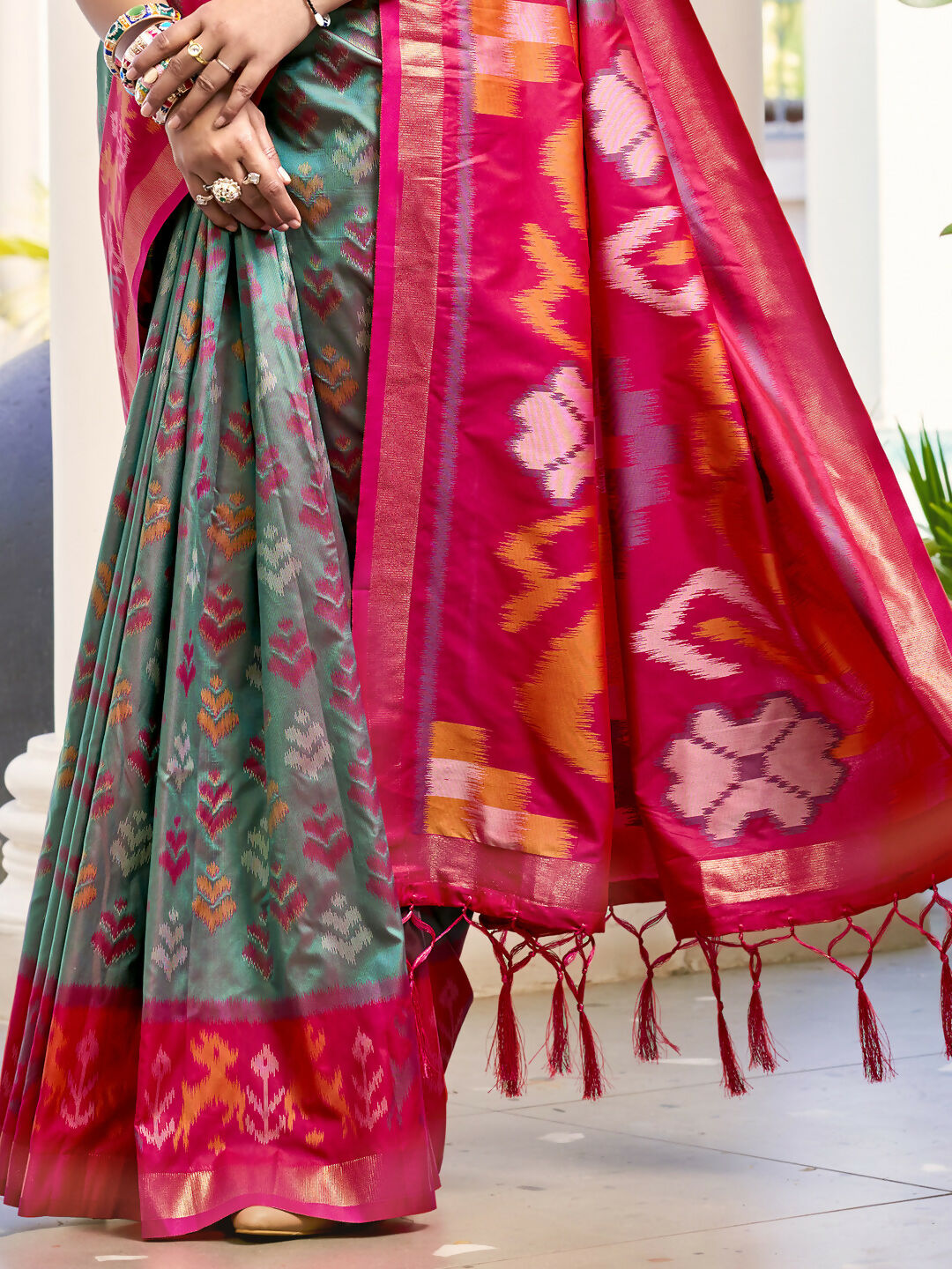 Shree Shyam Fashion Pochampalli Silk Grey Saree