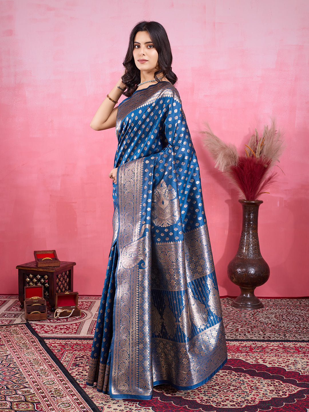Vedant Vastram Banarasi Silk Fashion Saree - Morpinch | Swadesiicart