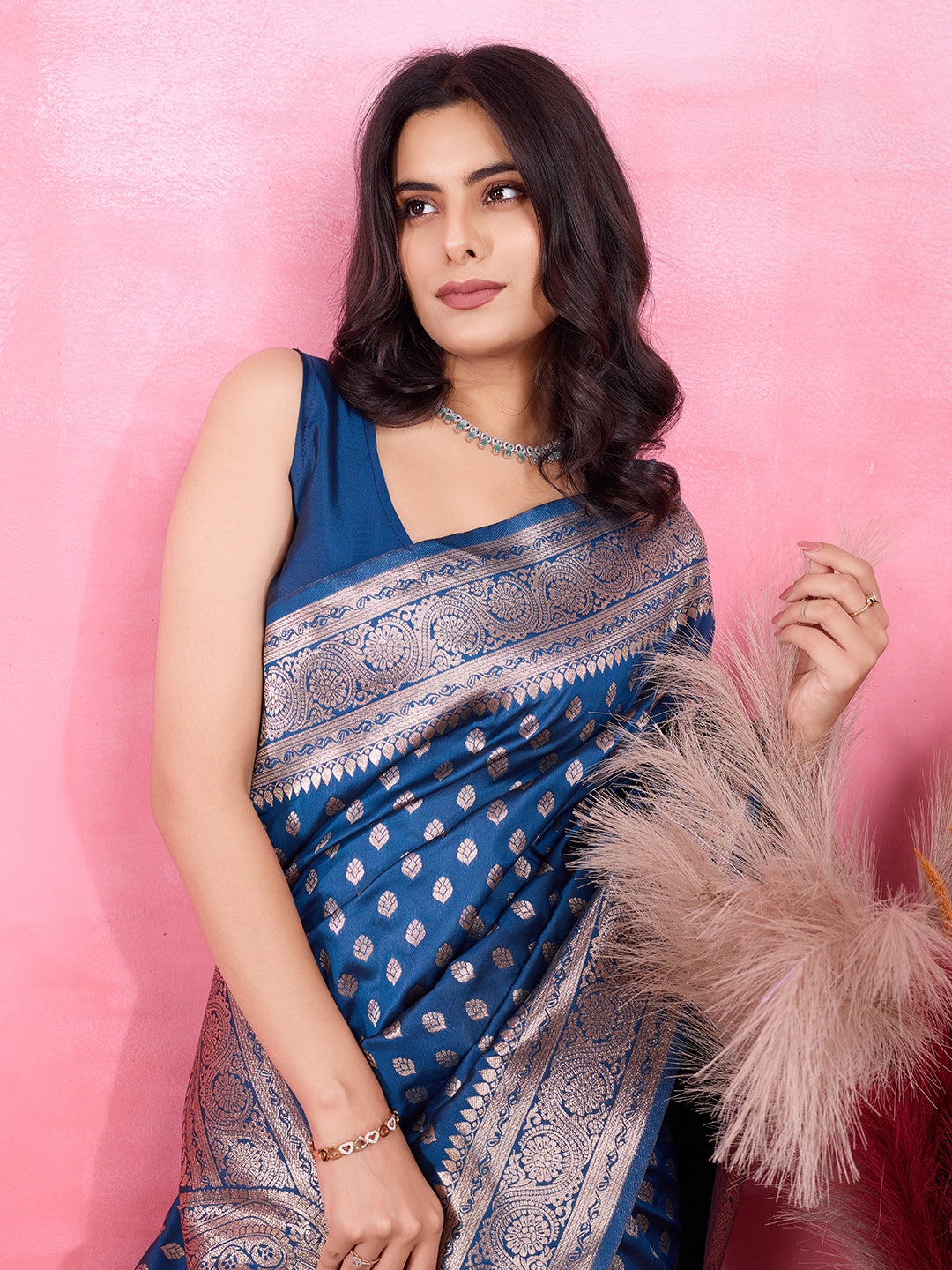 Vedant Vastram Banarasi Silk Fashion Saree - Morpinch | Swadesiicart