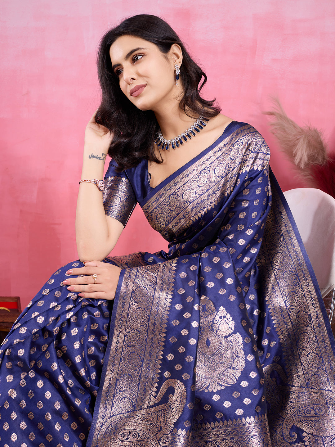 Vedant Vastram Banarasi Silk Fashion Saree - Navy | Swadesiicart