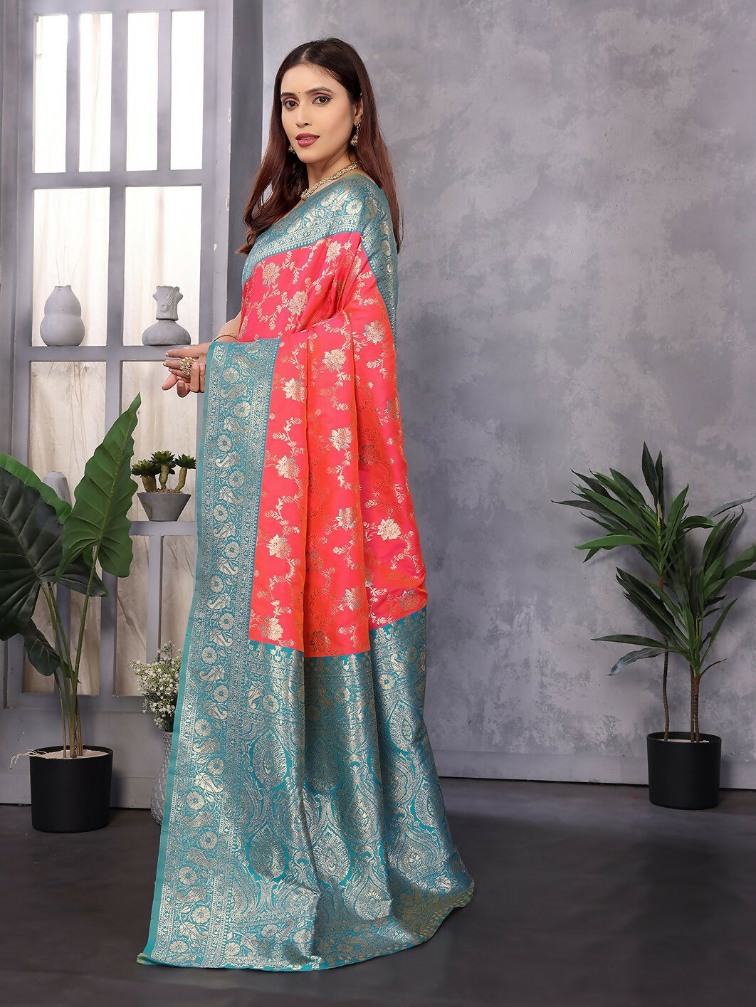 Joban Fashion Banarasi Peach Woven Soft Silk Saree | Swadesiicart
