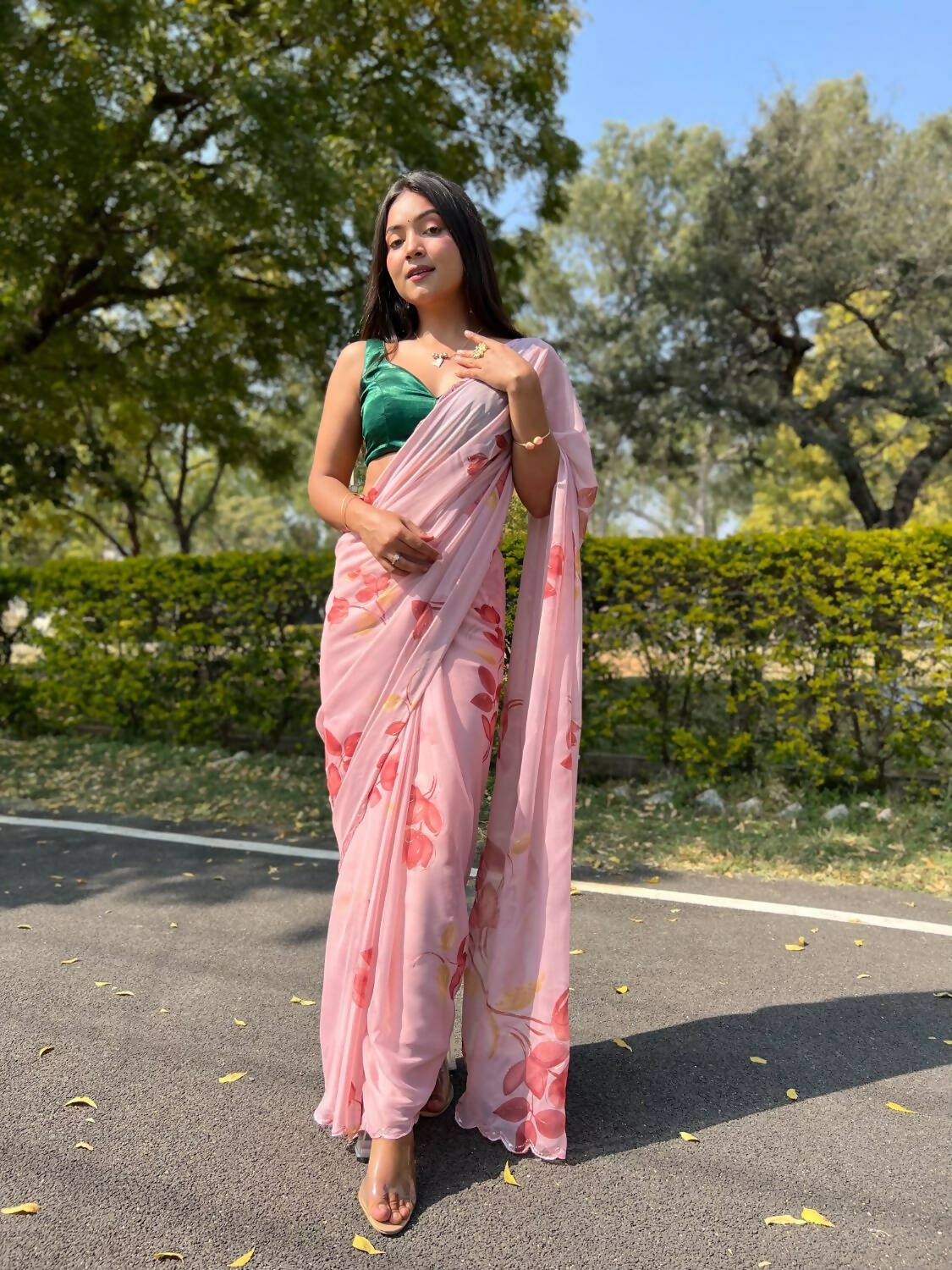 Vamsee Pink Chiffon Designer Saree - Swadesiicart