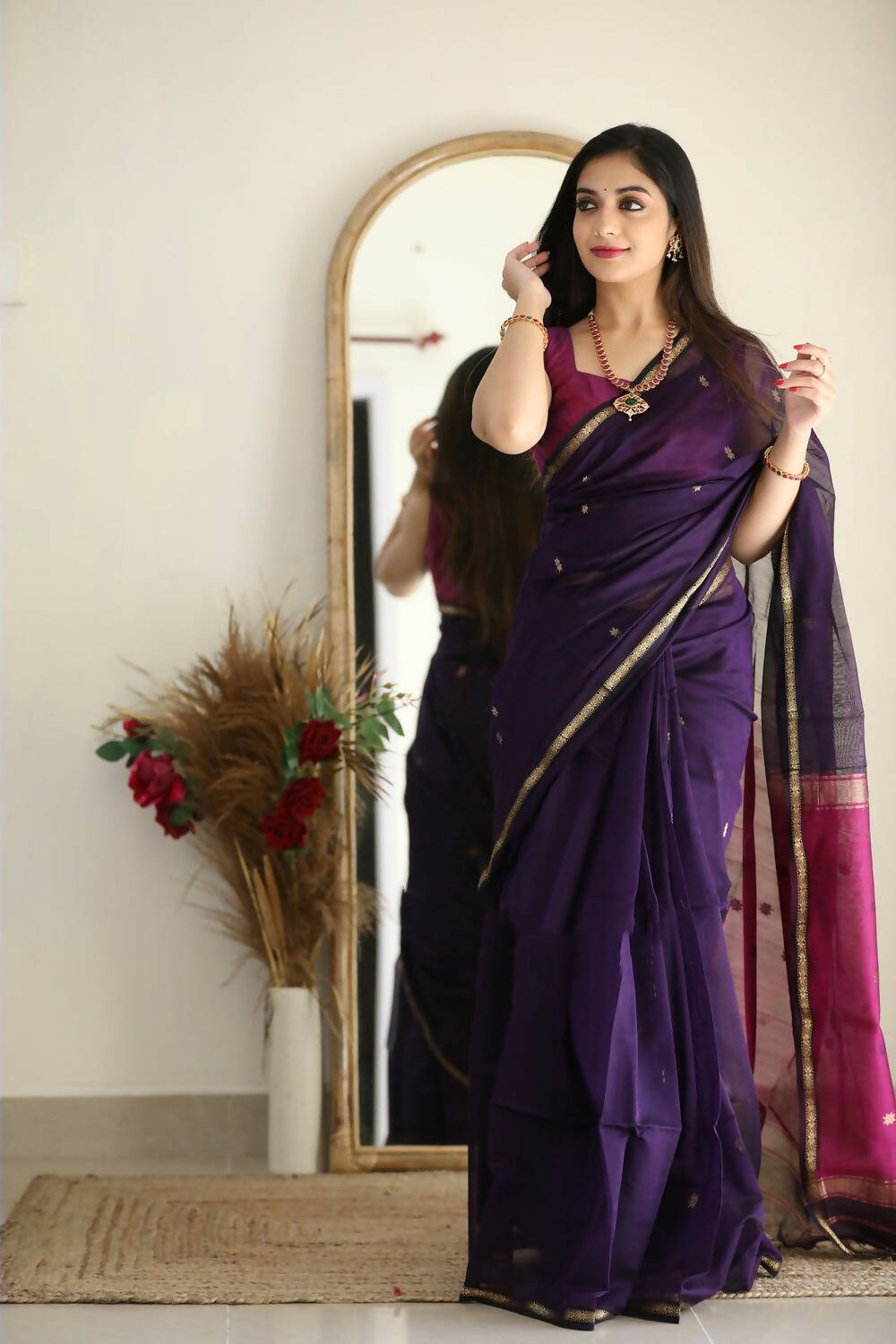 DEIANA'S Beautiful Designer Golden zari Soft Cotton Saree - Purple - Swadesiicart