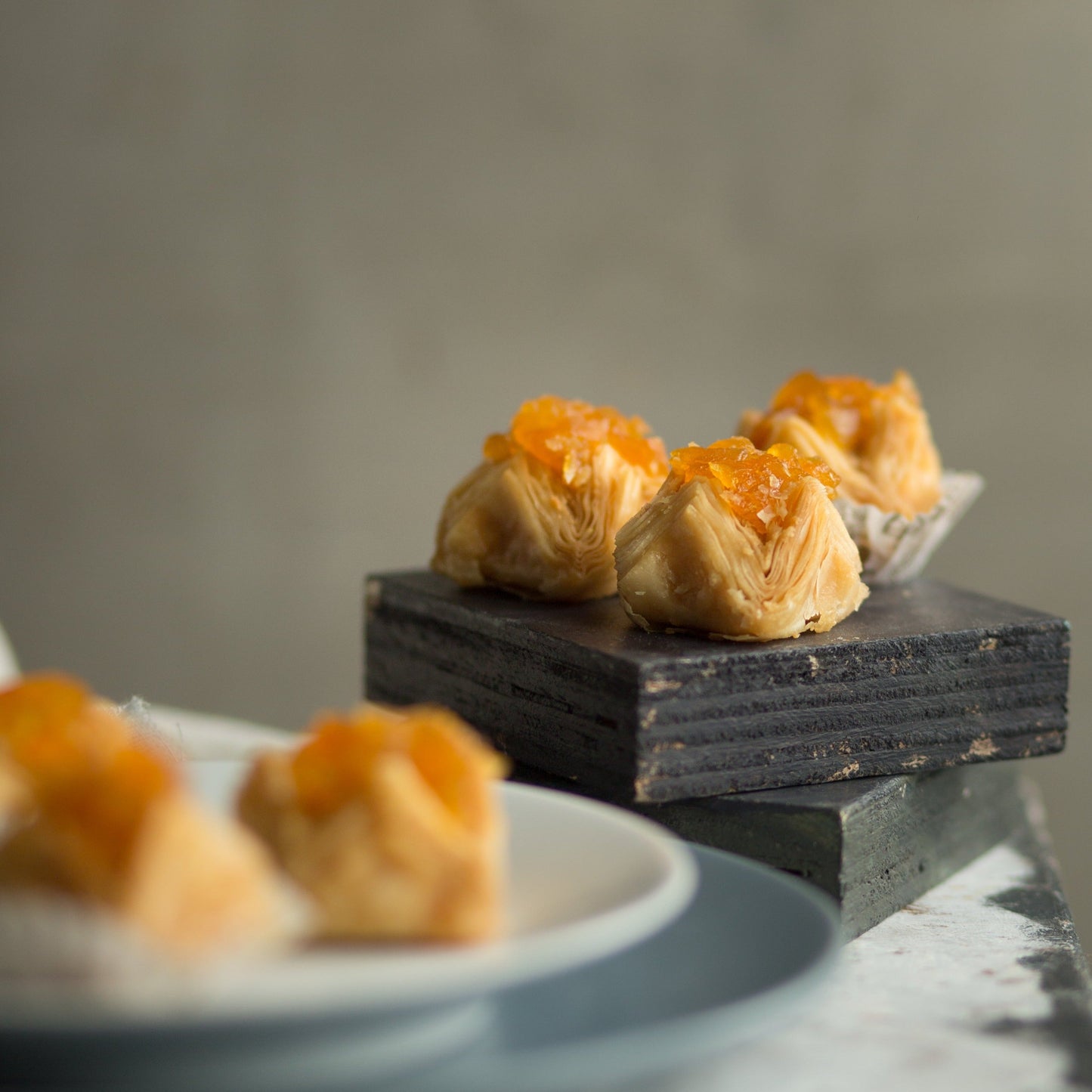 Almond House Apricot Pyramid | Swadesiicart