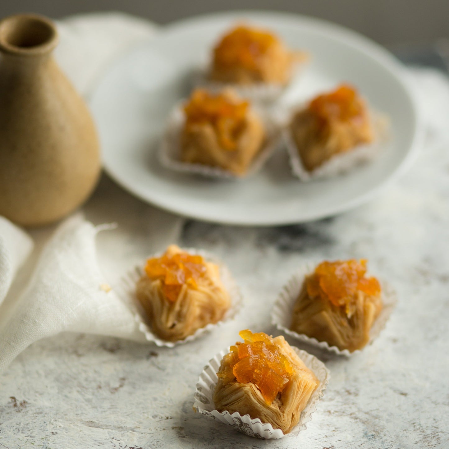 Almond House Apricot Pyramid | Swadesiicart