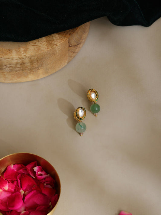Ruby Raang Green Aventurine Kundan Studs | Swadesiicart