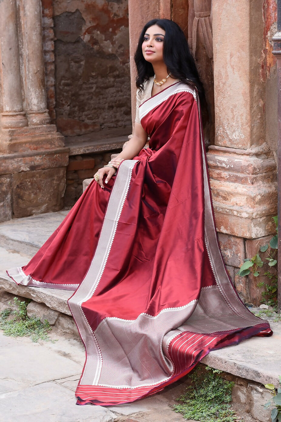 Joban Fashion Maroon Red Colour Banarasi Katan Pure Handloom Banarasi Silk Saree | Swadesiicart