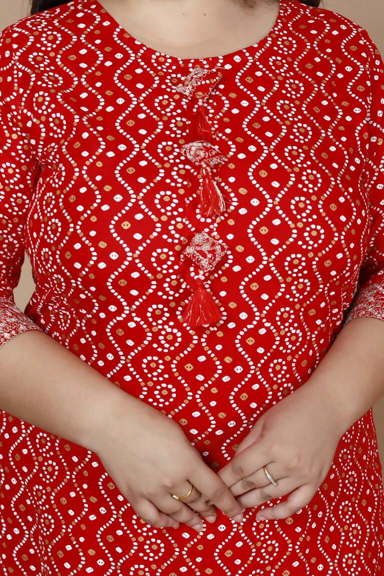 Miravan Women's Plus Size Festive Wear Red Bandhani Printed Straight Kurta - Swadesiicart