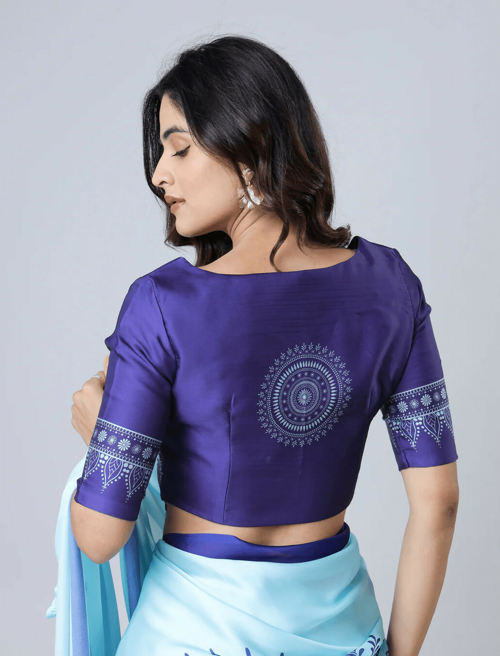 Vastranavya Sky Blue Mandala Print Free Hand Ready to Wear Saree | Swadesiicart