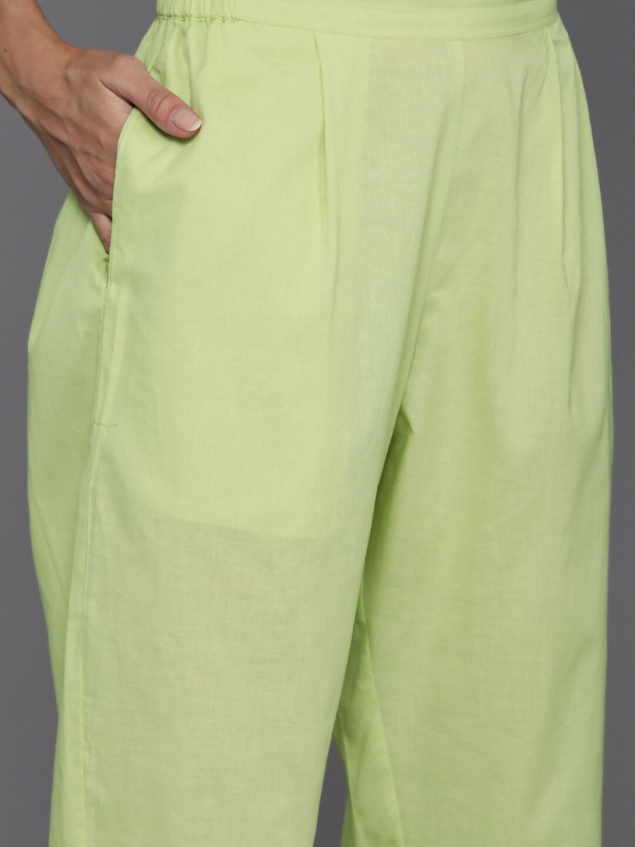 Ahalyaa Women's Traditional wear Kurta Set - Green | Swadesiicart