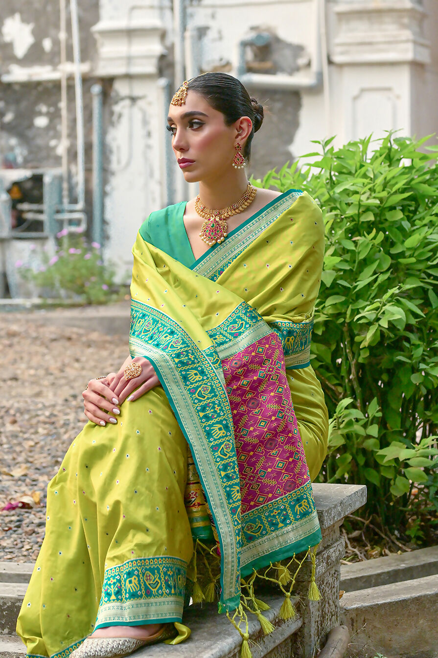 Vishnu Weaves Women's Mahendi Banarasi Silk Woven Saree with Blouse - Swadesiicart
