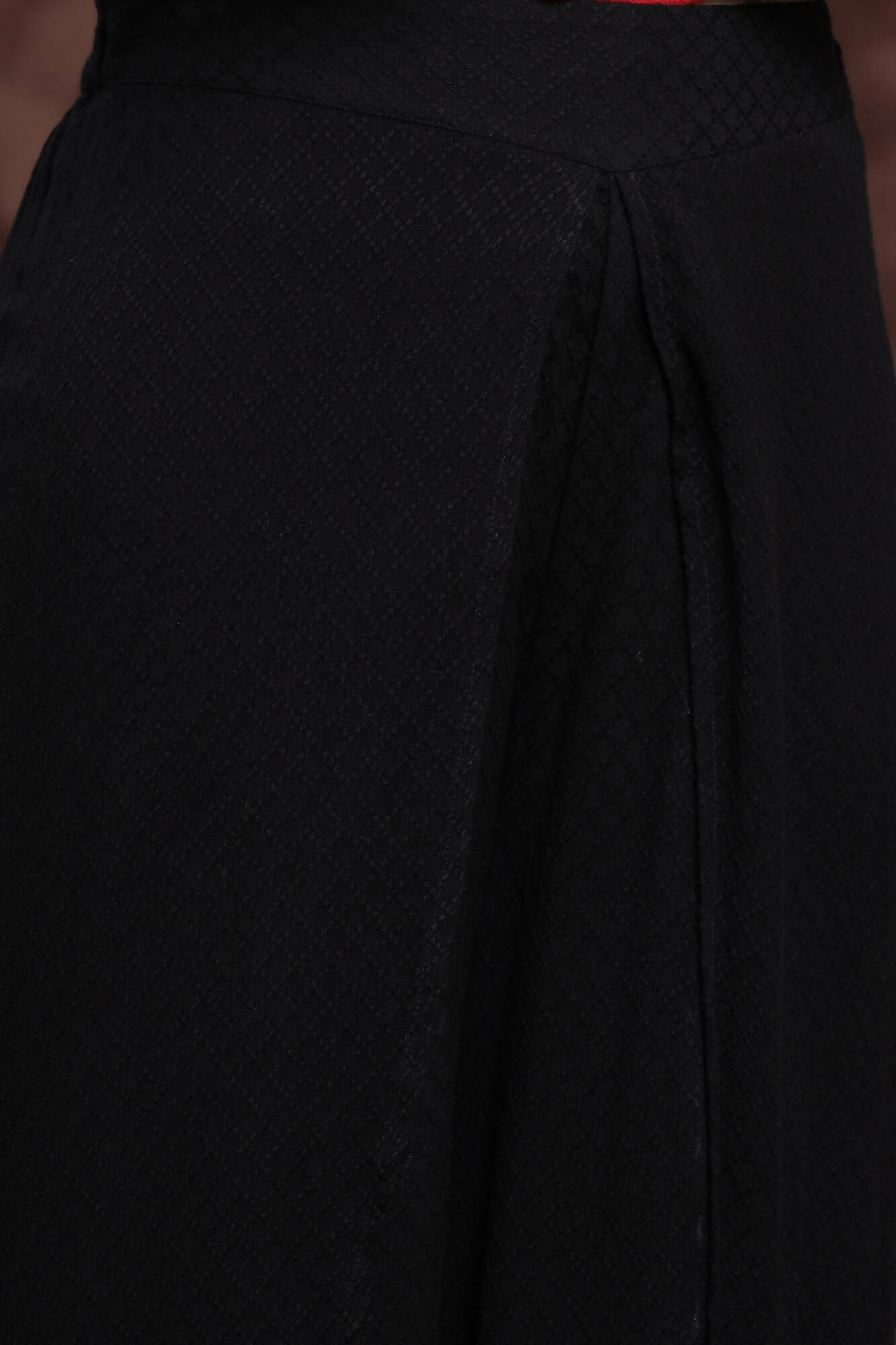 Juniper Women Black Rayon Dobby Woven - Dobby Tulip Dhoti Pant | Swadesiicart