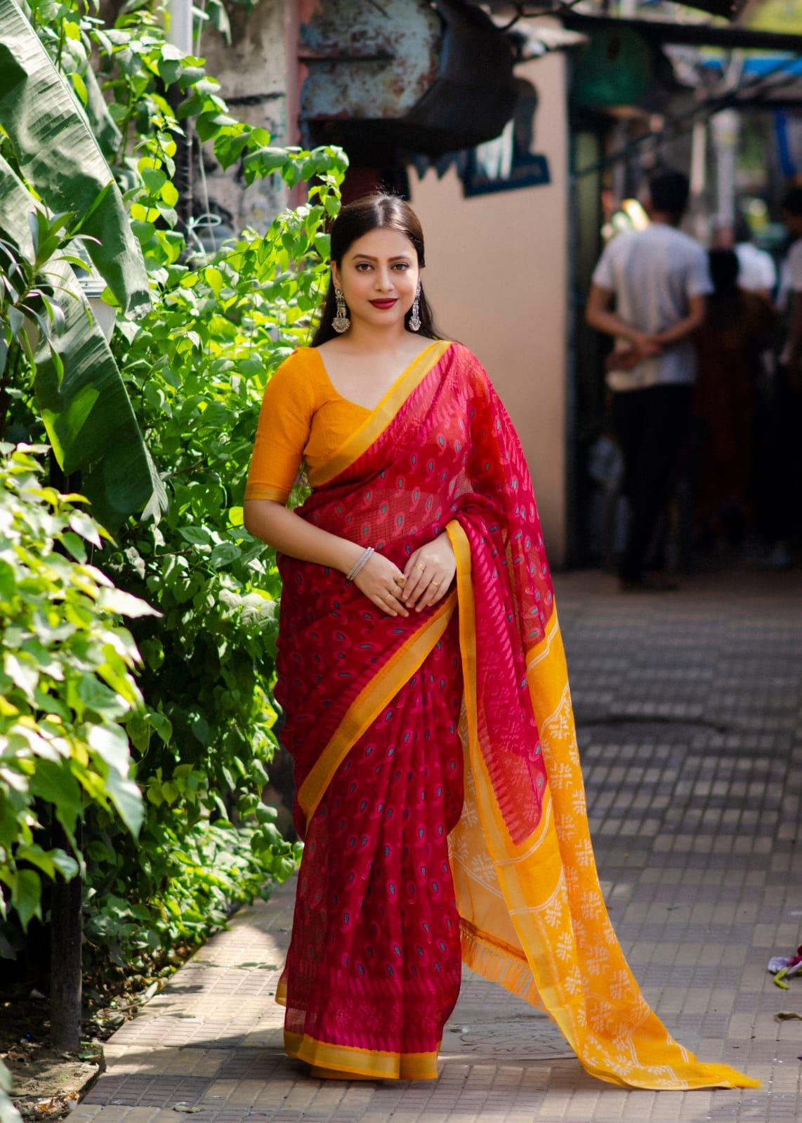 Light Red Polycotton Ethnic Motifs Saree with Unstitched Blouse - Hiral Fashion | Swadesiicart